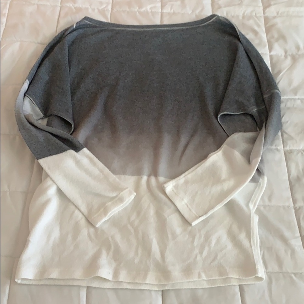 Top - Picture 4 of 7